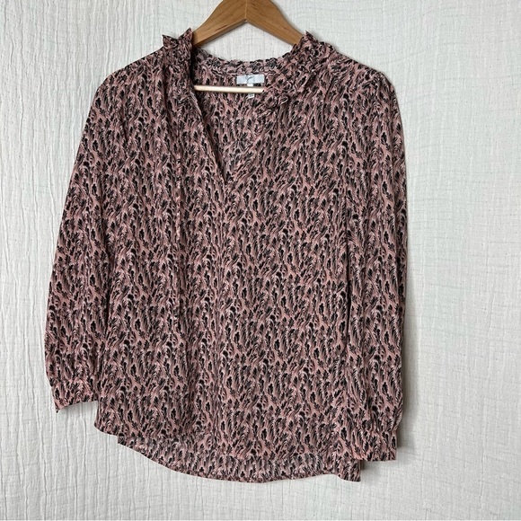 Joie Evangeline Long Sleeve Pink Floral Ruffled Neckline Blouse Size XS - Picture 2 of 6